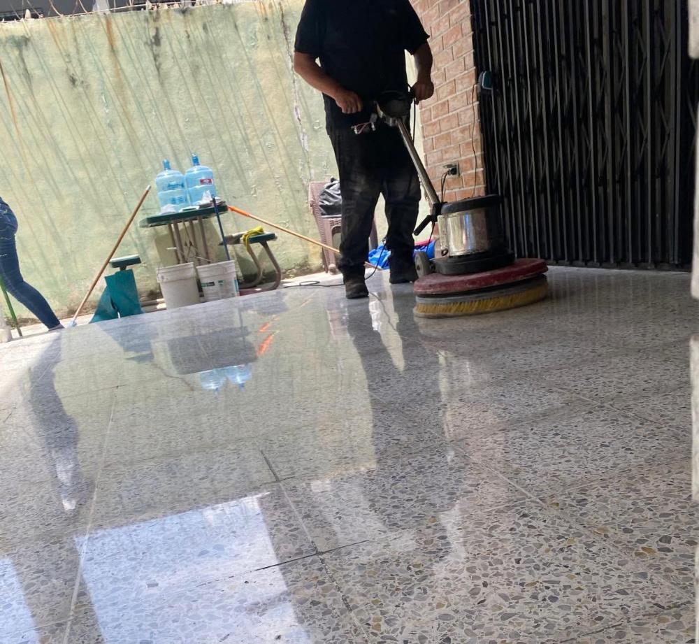 Superficie de concreto esmerilado